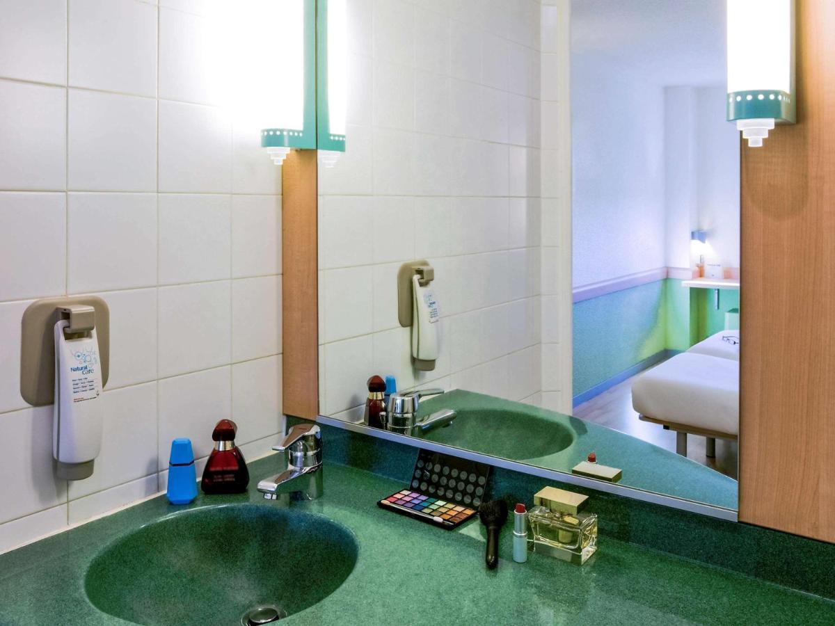 Ibis Budget Madrid Alcala De Henares La Dehesa ภายนอก รูปภาพ