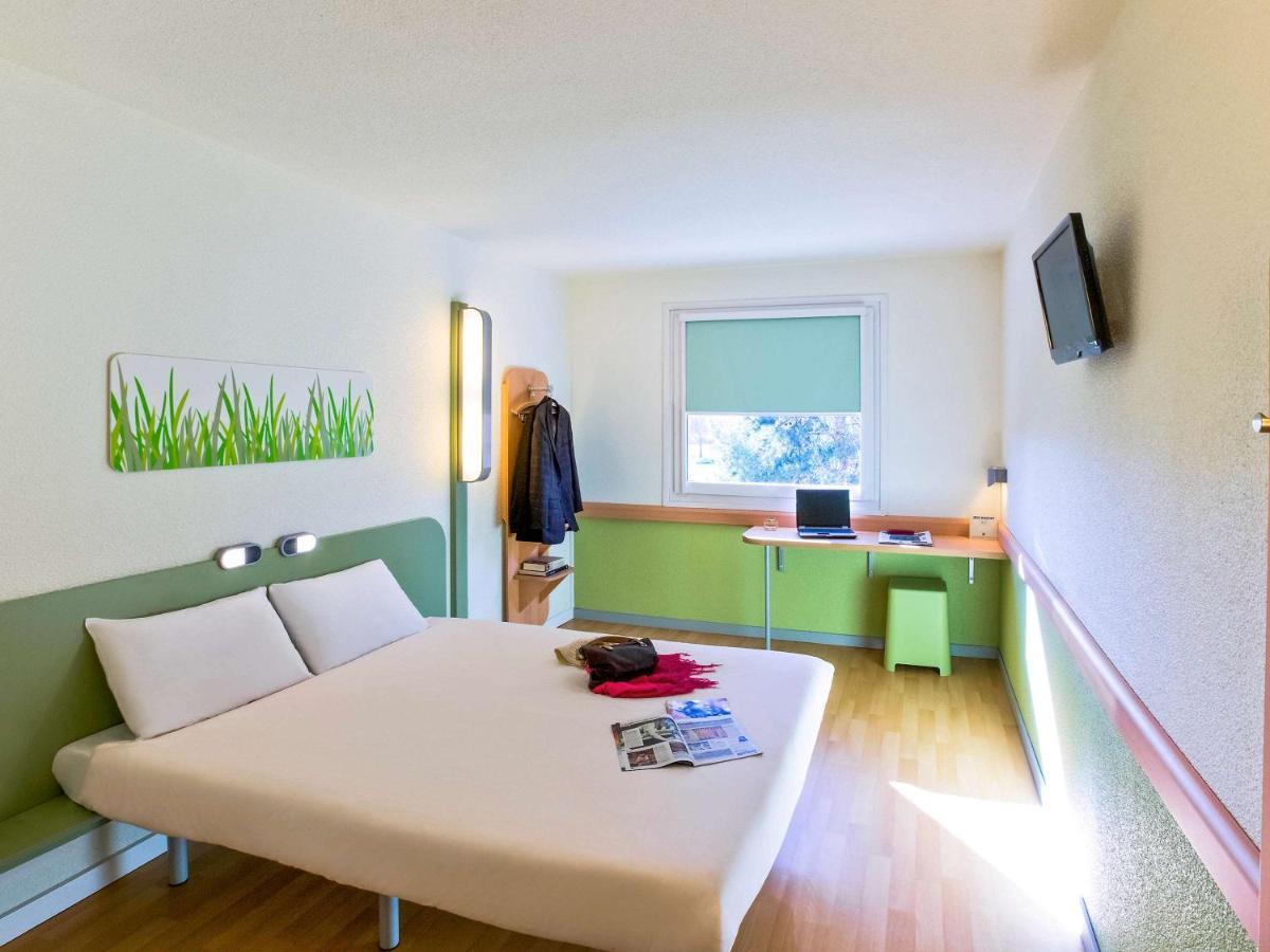 Ibis Budget Madrid Alcala De Henares La Dehesa ภายนอก รูปภาพ